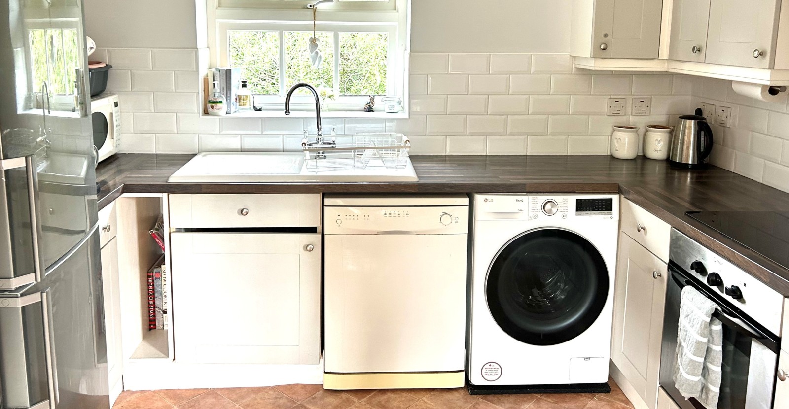 Flat 11 Newland Gardens Weald Living